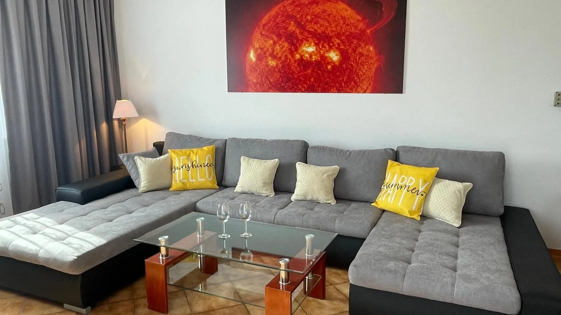 Fabris Apartments With Pool And Top Location Near Sea Novigrad Istria