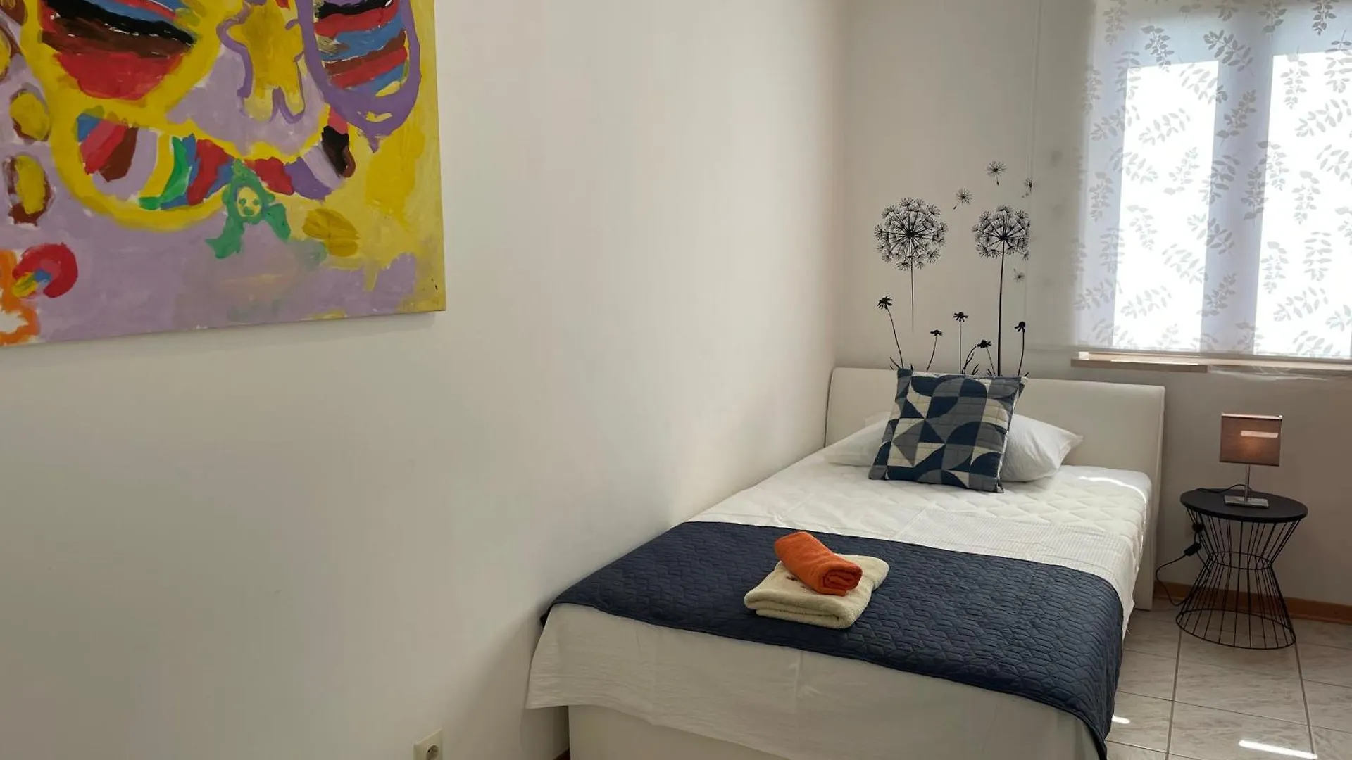 Fabris Apartments With Pool And Top Location Near Sea Novigrad Istria