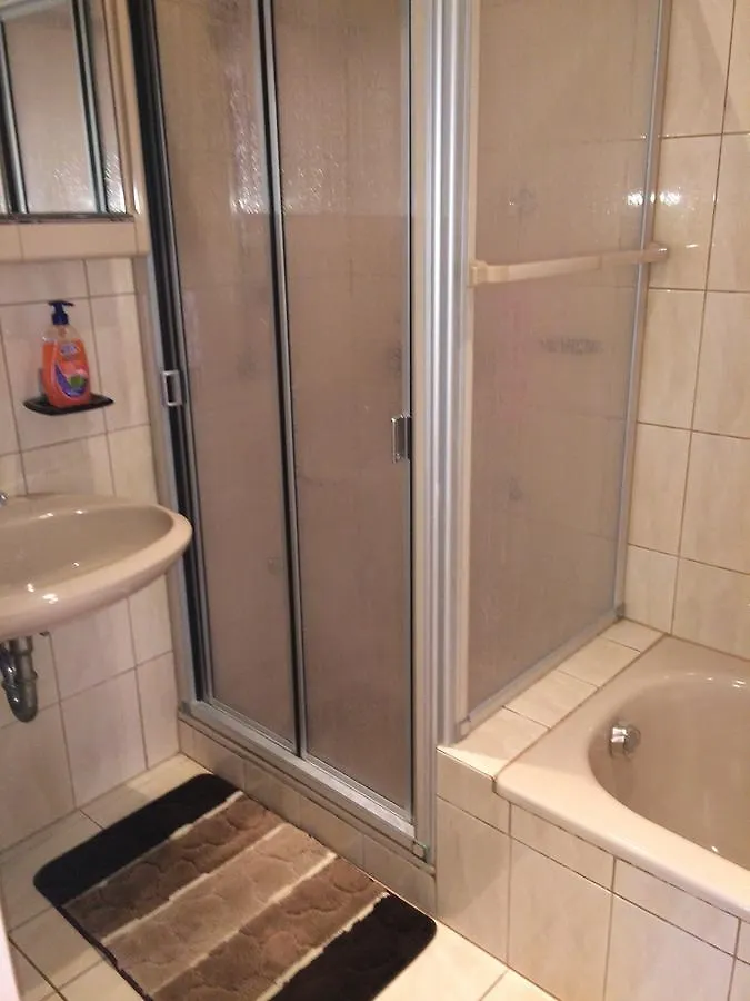 Fabris Apartments With Pool And Top Location Near Sea Novigrad Istria
